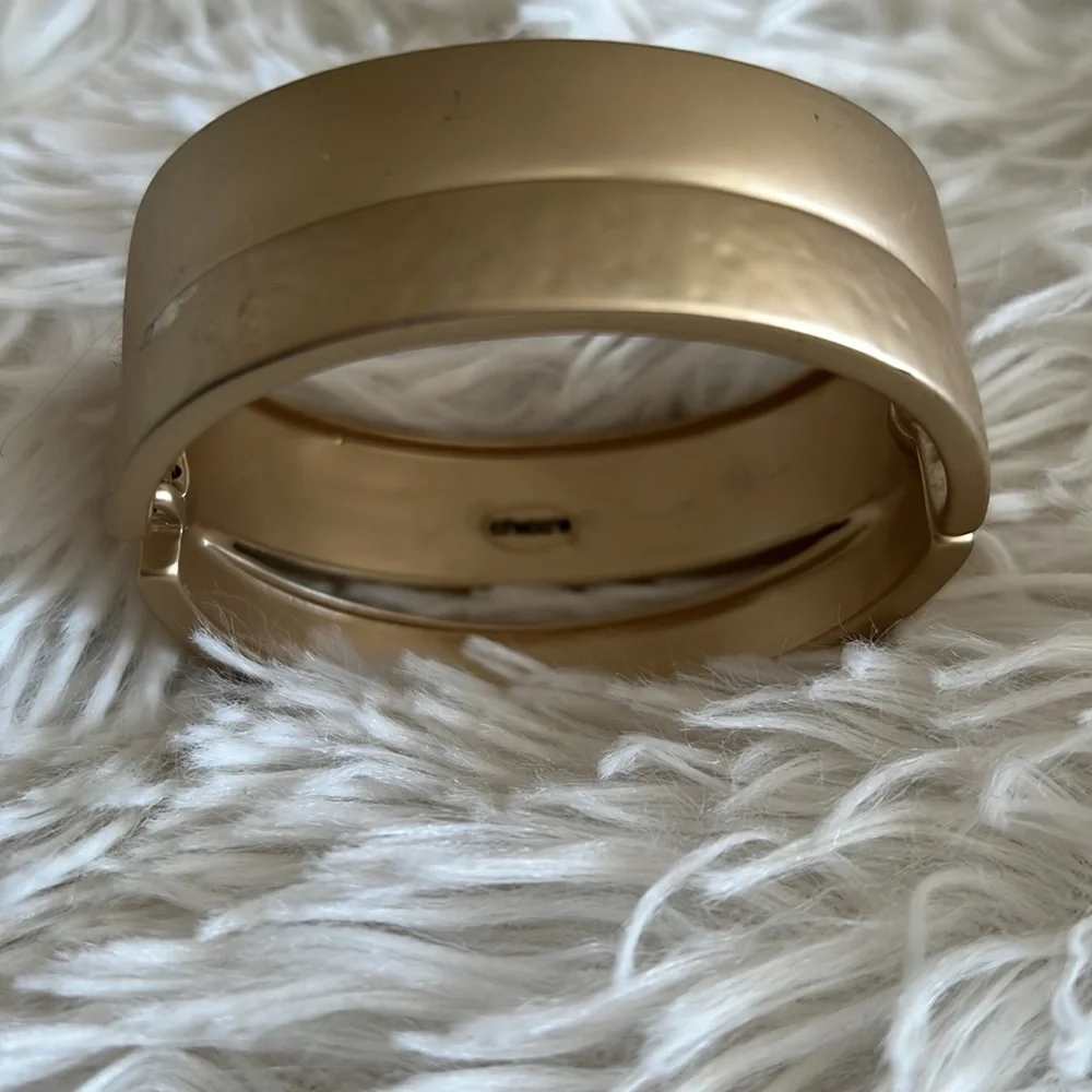 Chico’s cuff bracelet - Picture 3 of 4